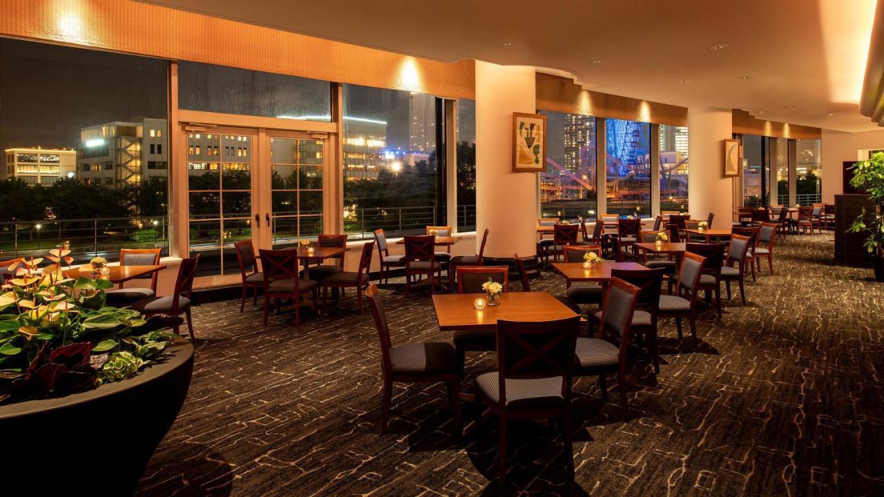 Intercontinental Yokohama Grand By Ihg Yokohama (Kanagawa) Exterior foto The Club Lounge at the Renaissance Hotel