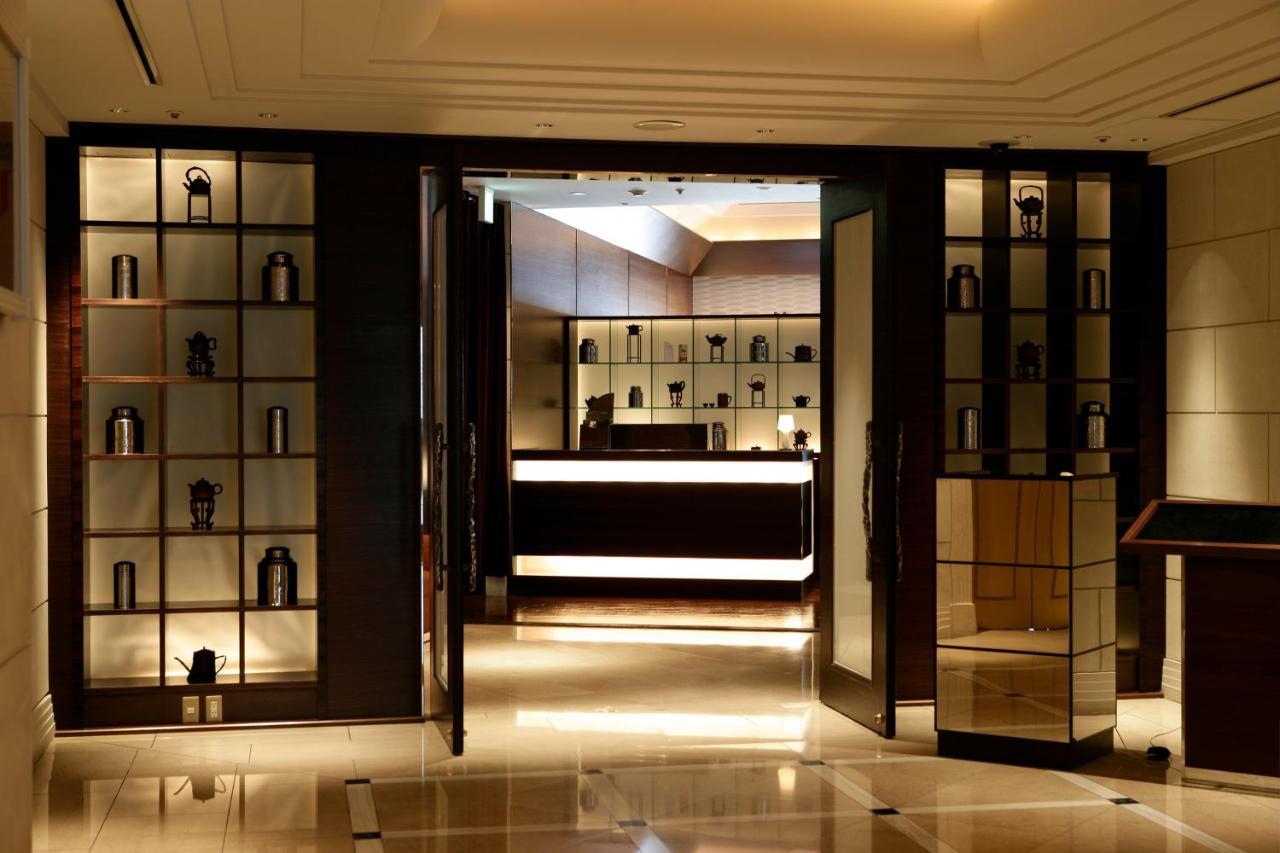 Intercontinental Yokohama Grand By Ihg Yokohama (Kanagawa) Exterior foto Entrance to the spa at The Peninsula, Hong Kong