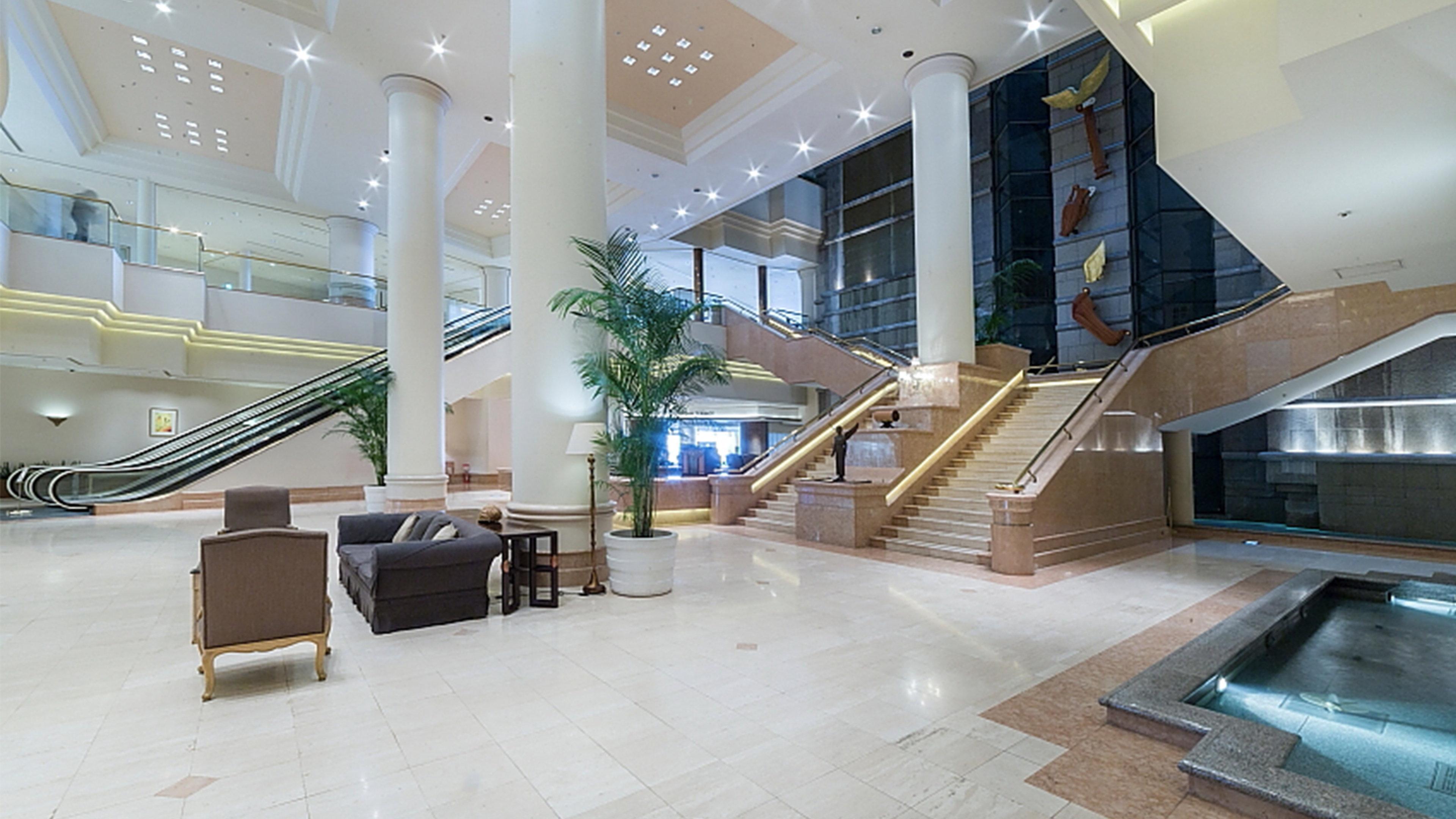Intercontinental Yokohama Grand By Ihg Yokohama (Kanagawa) Exterior foto Lobby